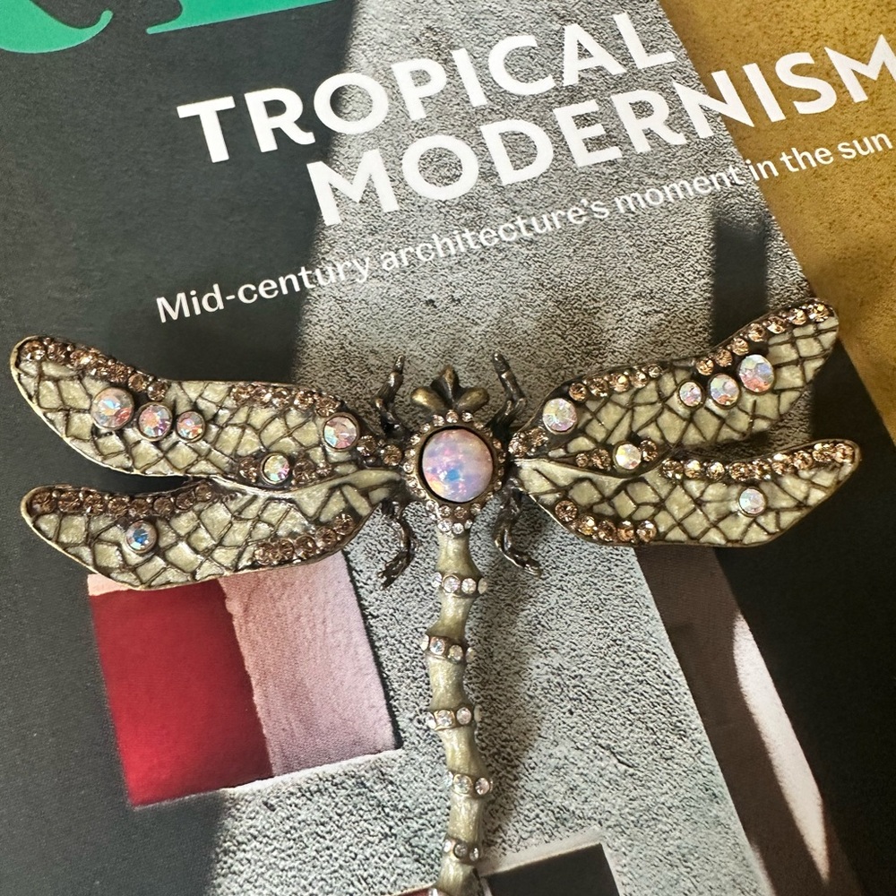 Joan Rivers Dragonfly Brooch Pin Rare - Picture 4 of 6
